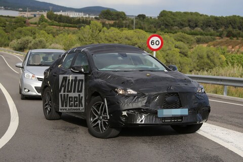 Infiniti QX30 volop getest
