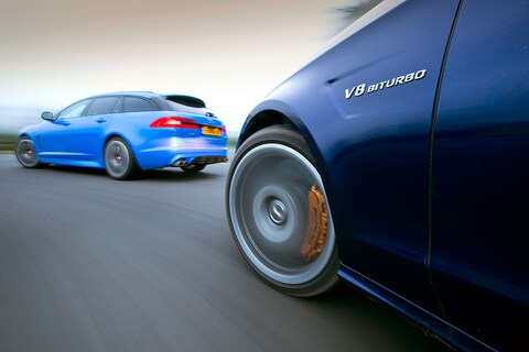 Dubbeltest - Jaguar XFR-S vs. Mercedes CLS 63 AMG