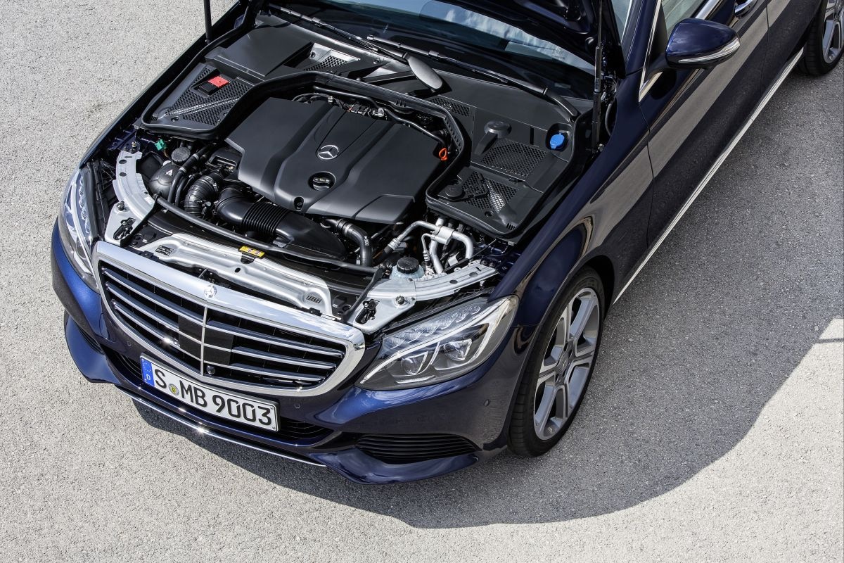 Mercedes-Benz C 300 BlueTEC Hybrid