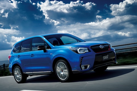 Subaru trekt doek van Forester tS