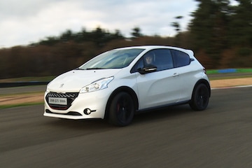 Peugeot 208 GTi 30th