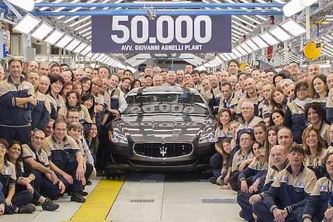 Maserati rolt 50.000e naar buiten in Grugliasco