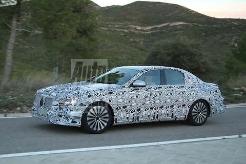 Zes-in-lijn voor nieuwe Mercedes E-Klasse