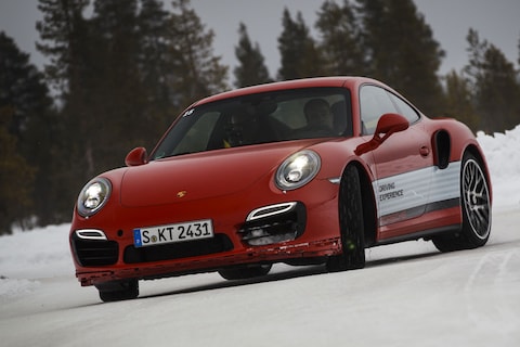 Op ijs gereden: Porsche 911 Turbo S
