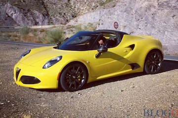 Alfa Romeo 4C Spider