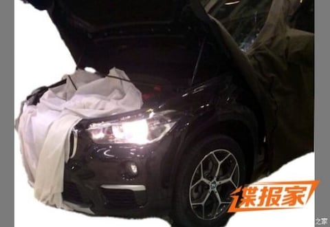 Nieuwe BMW X1 showt neus en dashboard