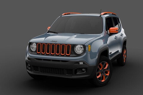 Mopar met twee dikke Jeeps Renegade in Detroit