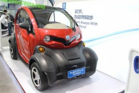 Rayttle E28 doet een Renault Twizy na