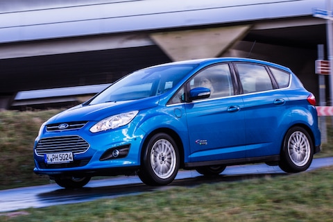 Ford C-MAX Energi Plug-in Hybrid (2015) - Test