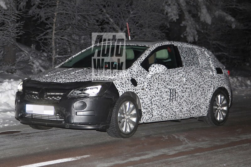Opel Astra spyshots