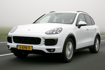 Porsche Cayenne S E-Hybrid