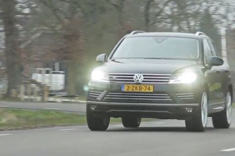 Achteruitkijkspiegel - 'BMW doet Opel Zafira na'