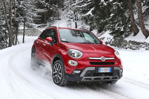 Fiat 500X met zestrapsautomaat naar Parijs