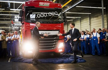 DAF nummer 1 miljoen loopt van de band - ANP
