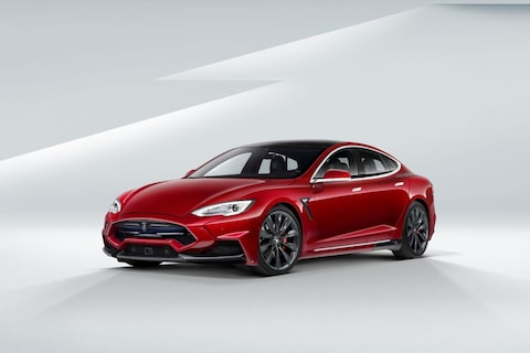 Elektro-vertoon: Tesla Model S van Larte Design