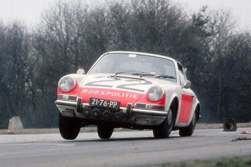 Porsche 911 politie (foto archief Lex Goumare)