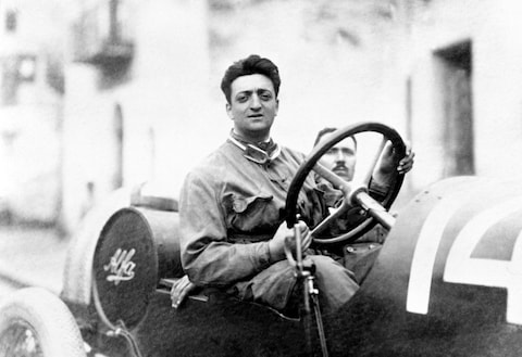 Enzo Ferrari gespeeld door Robert de Niro