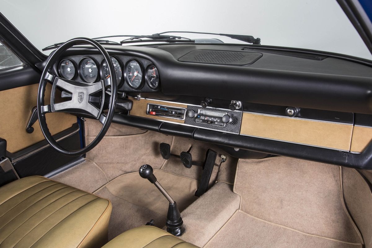 Porsche 911 dashboard 1969-1975 replica