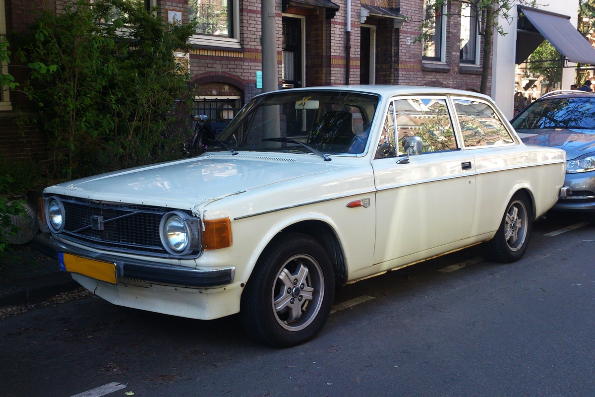 Volvo 142 DL