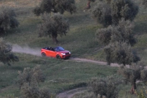 Range Rover Evoque Cabrio naakt betrapt