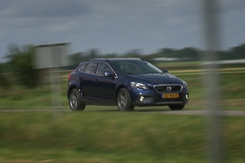 Volvo V40 benzinemotoren nu ook 100% Volvo
