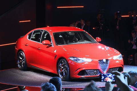 Achteruitkijkspiegel - Busje van BMW