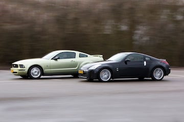 Nissan 350Z vs Ford Mustang