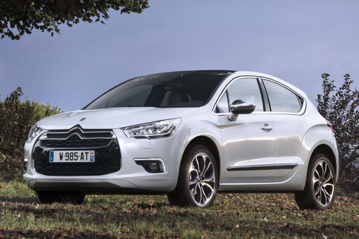 DS 4