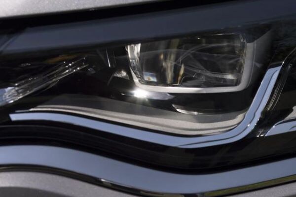 Renault Talisman teaser