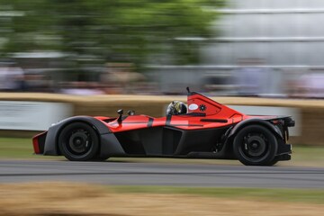 BAC Mono op Goodwood