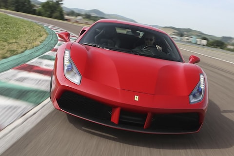 Beursgang Ferrari goed voor zo'n 894 miljoen 