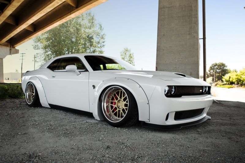 Dodge Challenger Liberty Walk Hellcat SR Auto