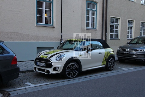 AutoWeek-lezer spot: Mini Cabrio JCW