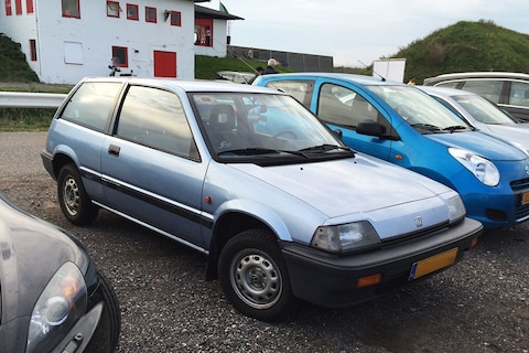 In het wild: Honda Civic (1986)