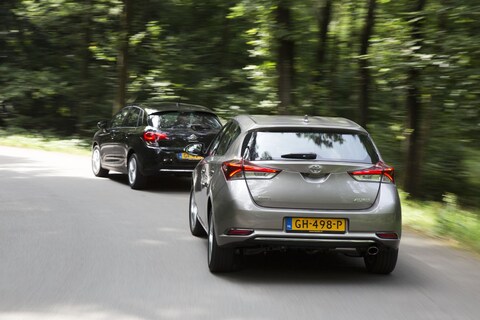 Toyota Auris - Citroën C4