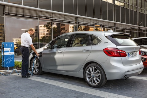 225xe Active Tourer is BMW's eerste plug-in mpv