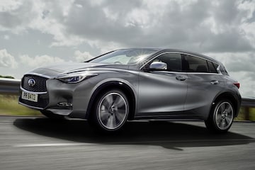 Infiniti Q30