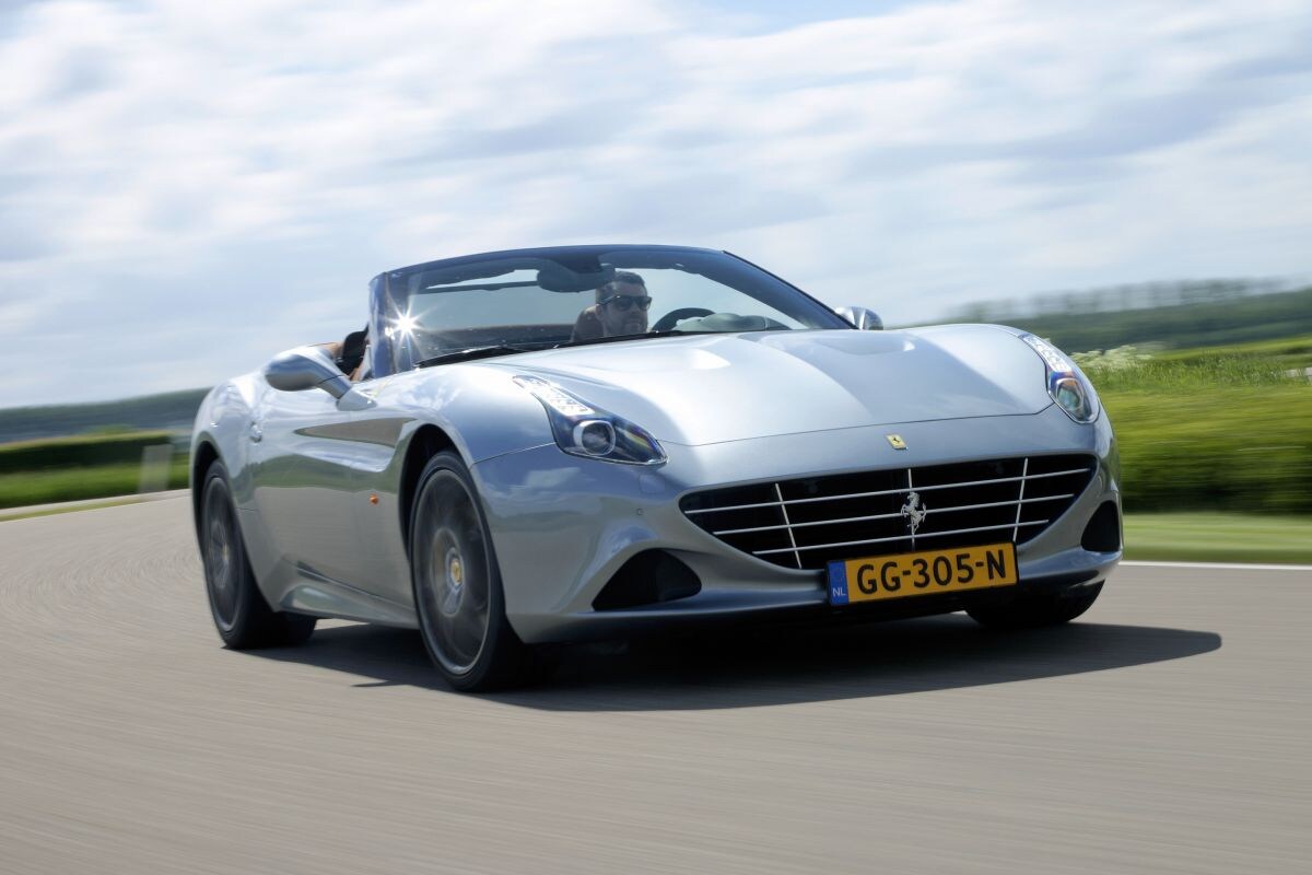 Ferrari California T