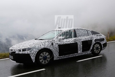 Nieuwe Opel Insignia voor de lens