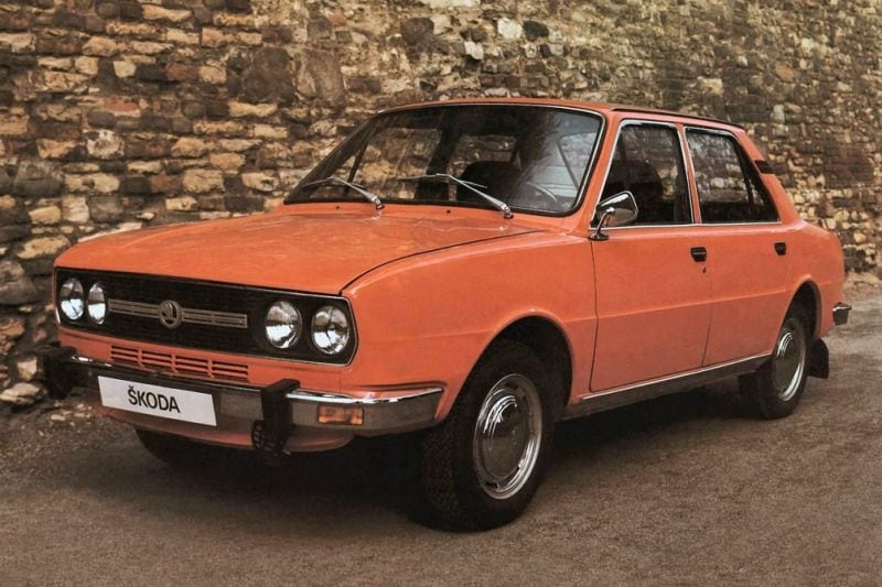 Skoda 120