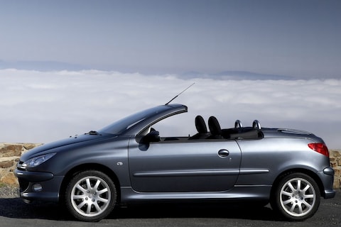 AutoWeek Top 50: Peugeot 206