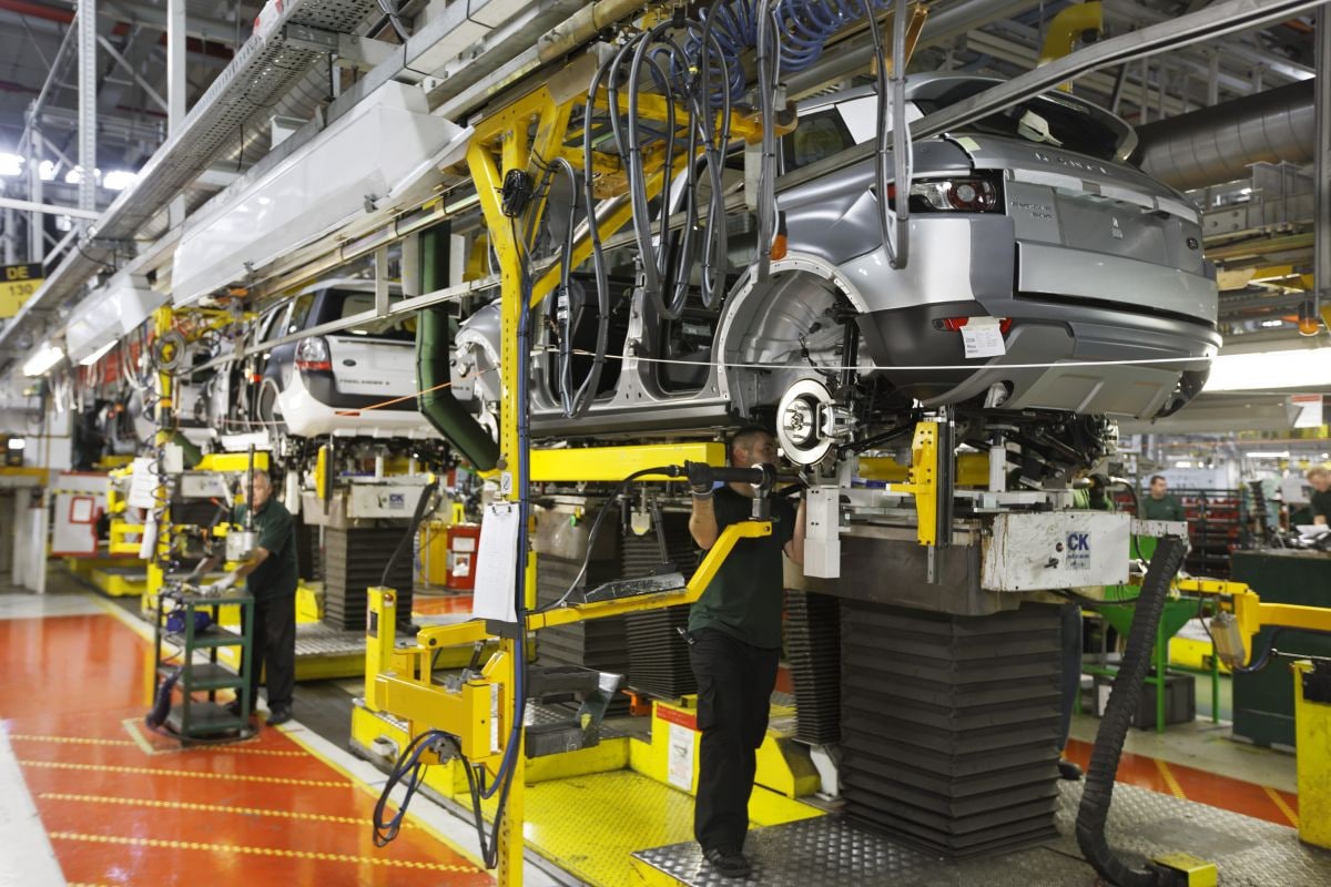 Range Rover Evoque Trim & Final Assembly In Halewo