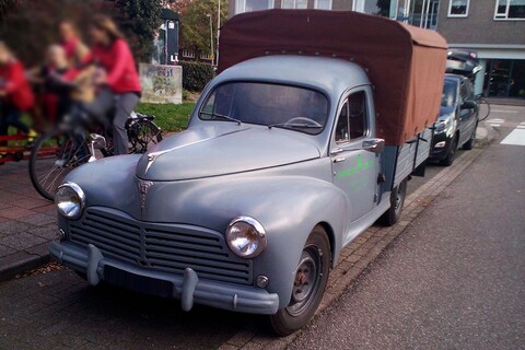 In het wild: Peugeot 203 pick-up (1956)
