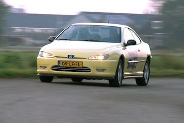 Peugeot 406 Coupé Barrel