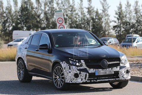 Mercedes GLC Coupé duikt op als 450 Sport