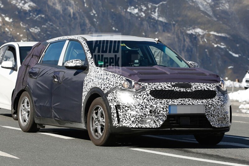 Kia Niro spy shot (foto SB-Medien)