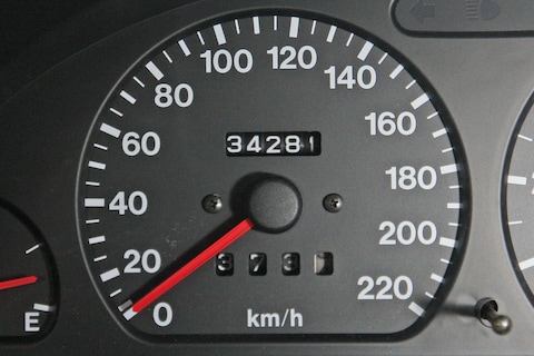 RDW corrigeert 42.000 kilometerstanden