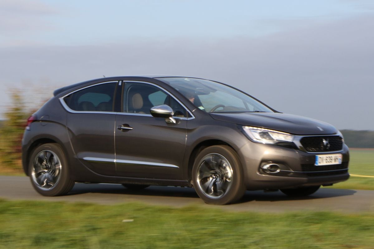 DS 4