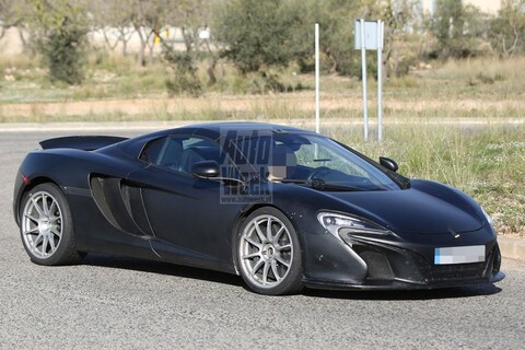 McLaren test met 675LT Spider