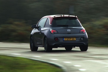 Opel Adam S